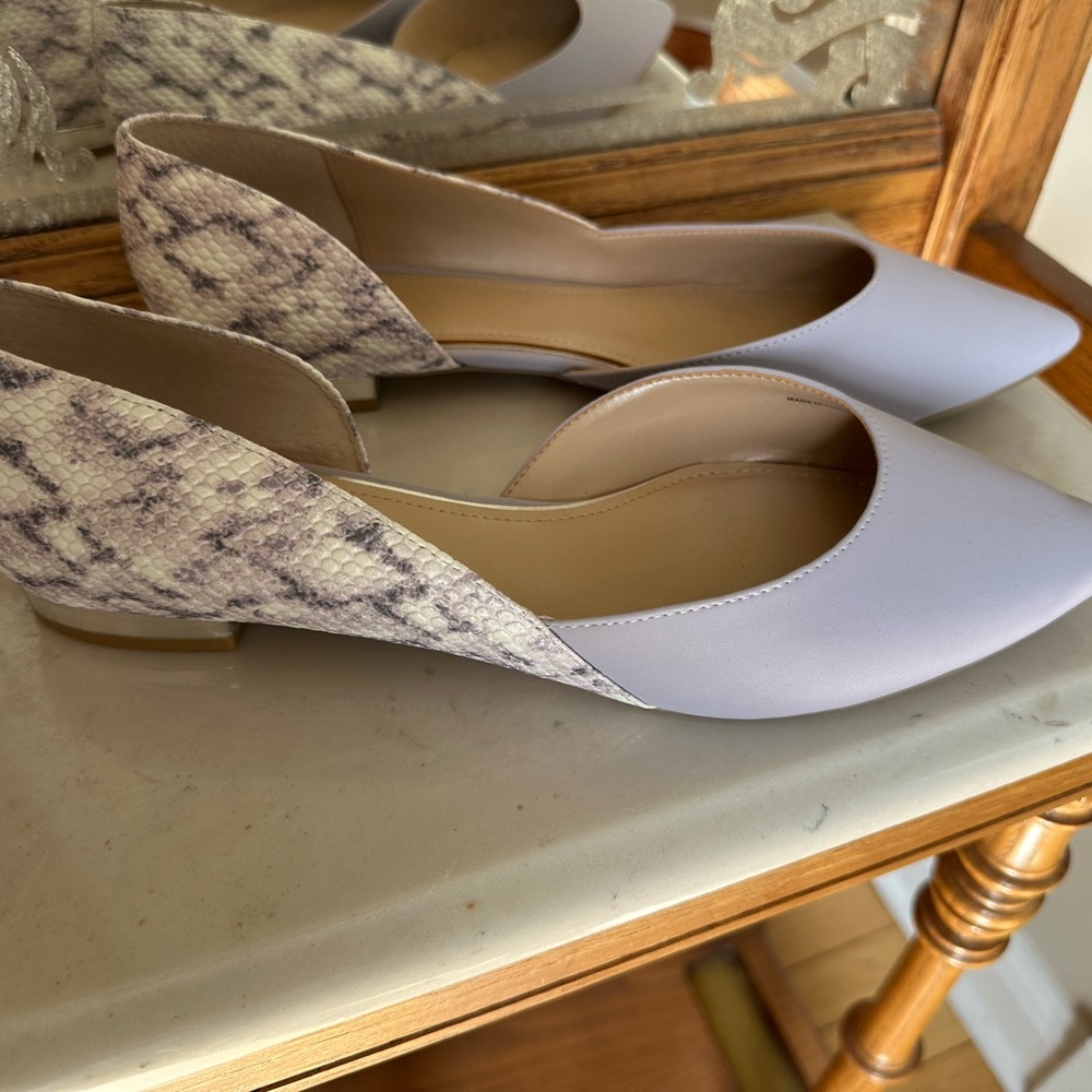 White House Black Market Lavender and Snakeskin Flats